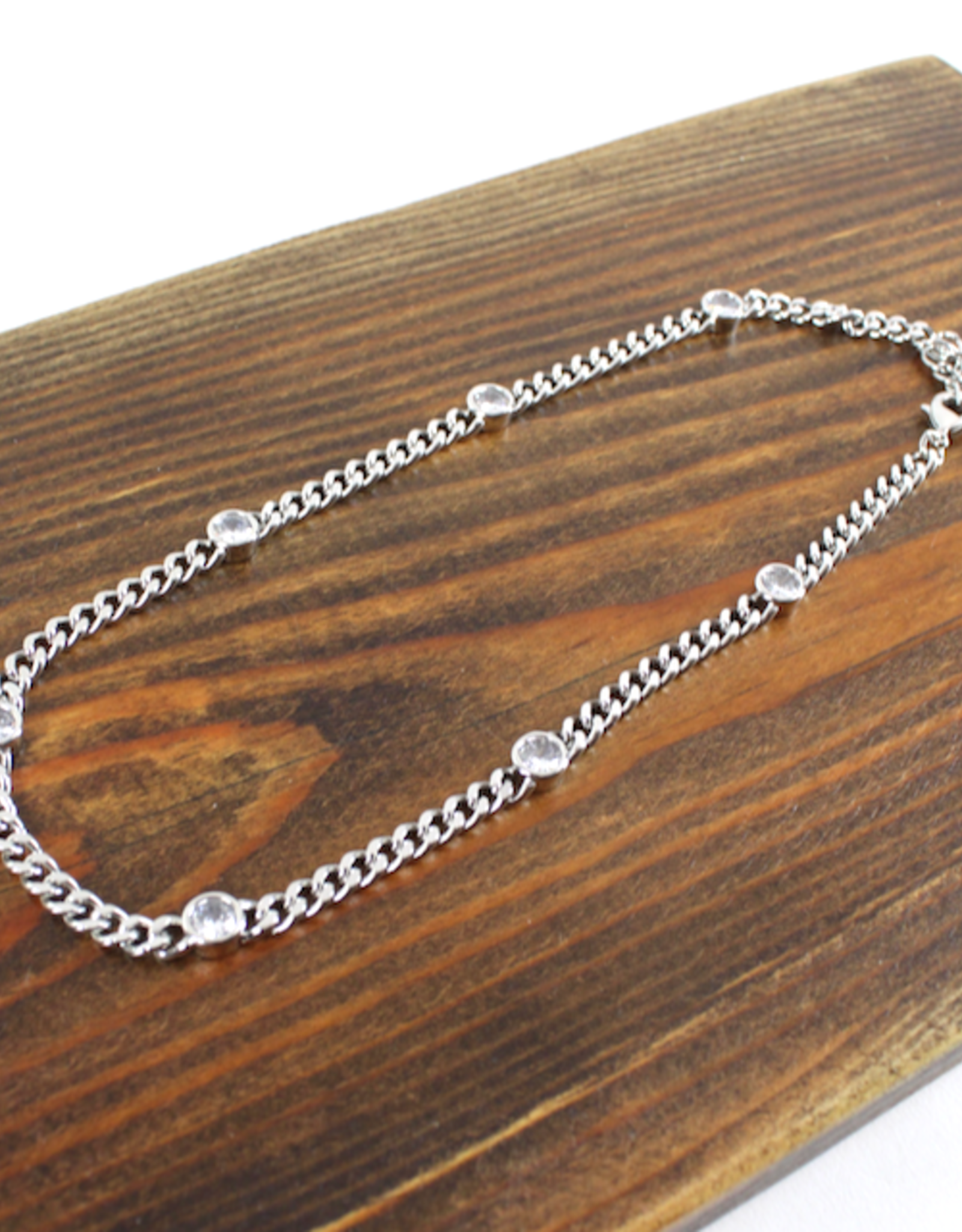 Silver Metal Alloy Short Chain w/White Crystals Necklace