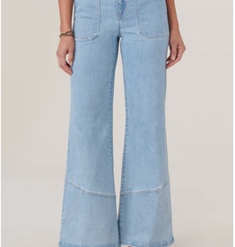 Democracy Light Wash Denim High Rise Wide Leg Jean