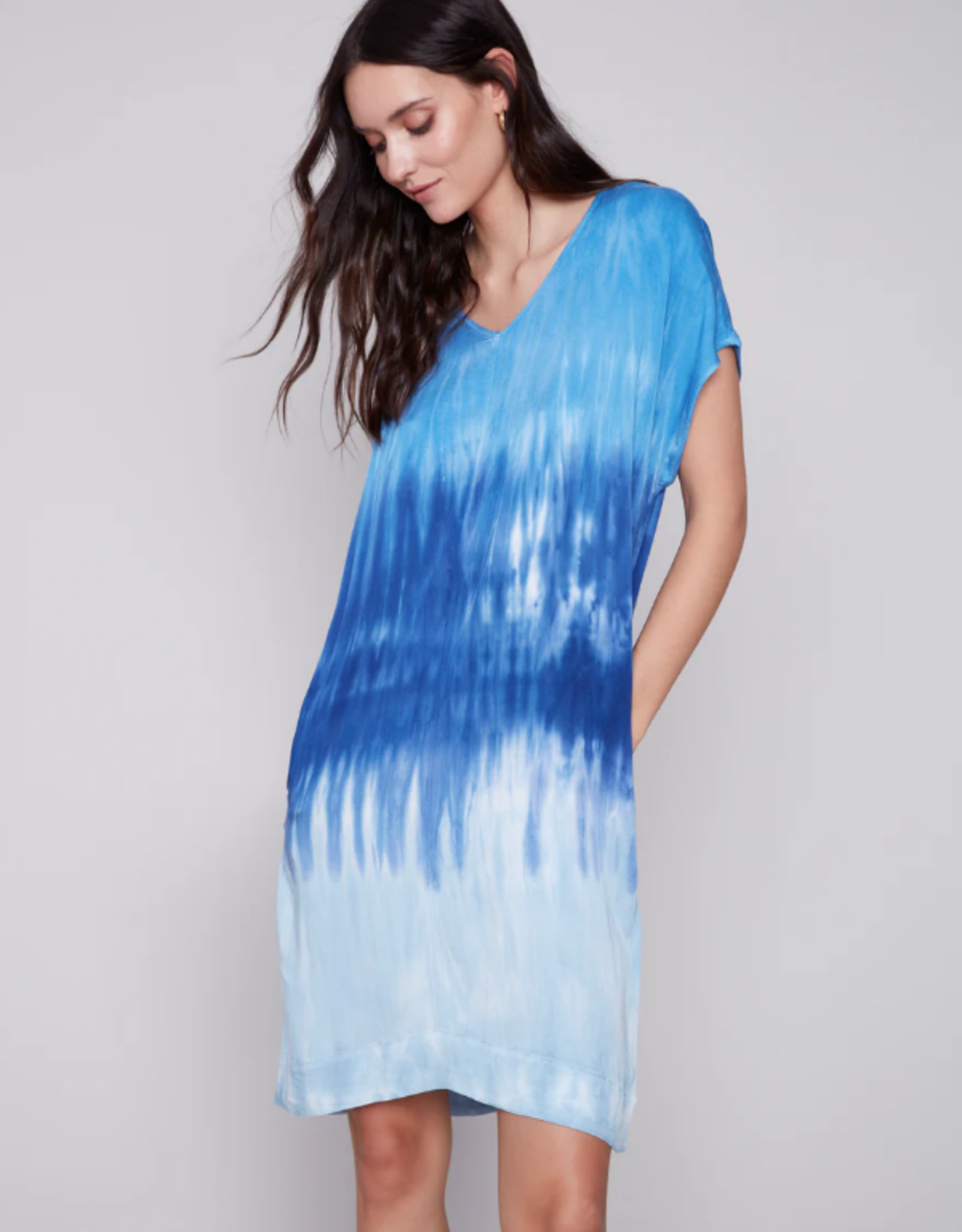 Charlie B Blue Tie Dye V-Neck Short Sleeve Midi Dress w/Pockets