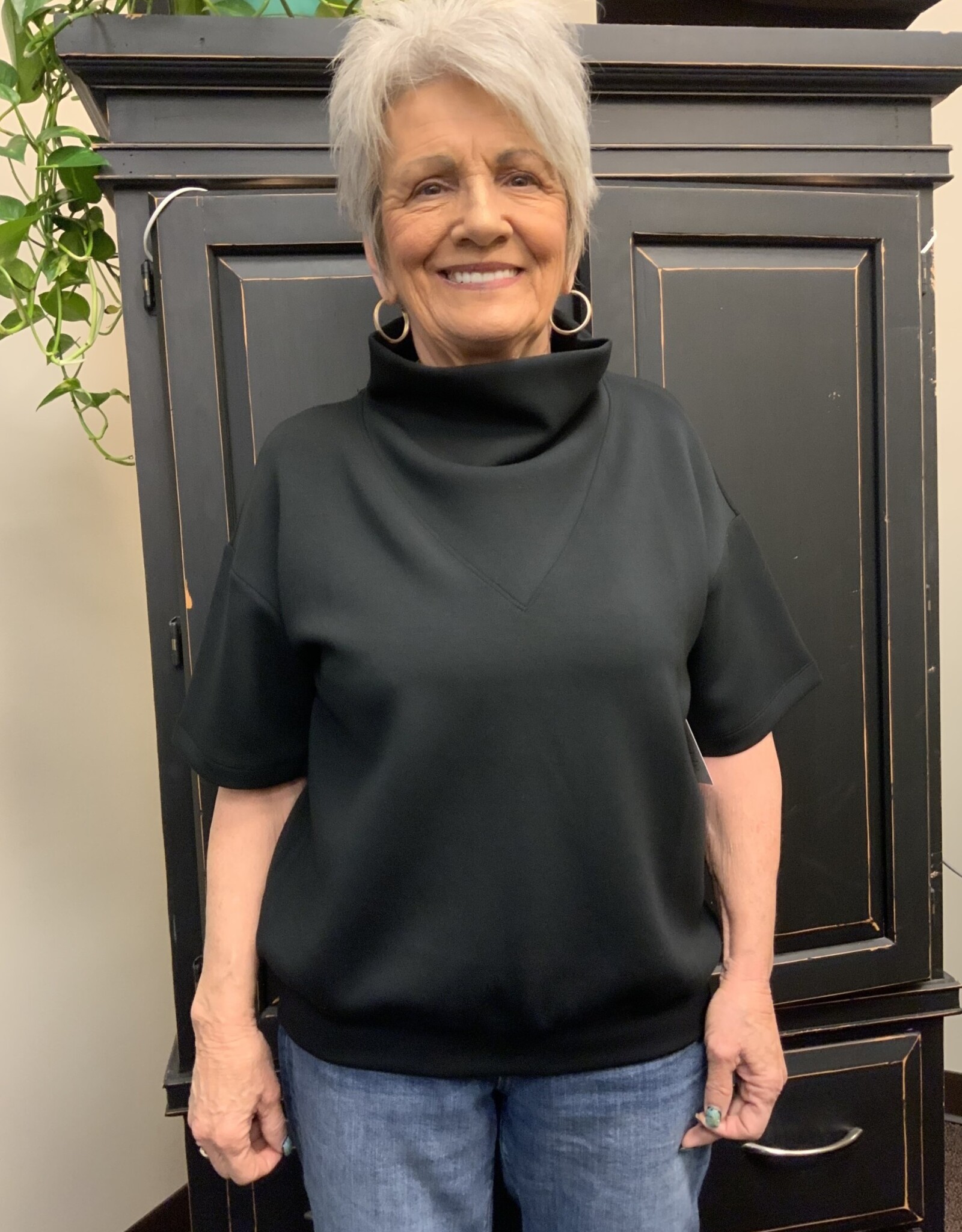 - Rae Mode Black Cowl Neck Short Sleeve Top BA