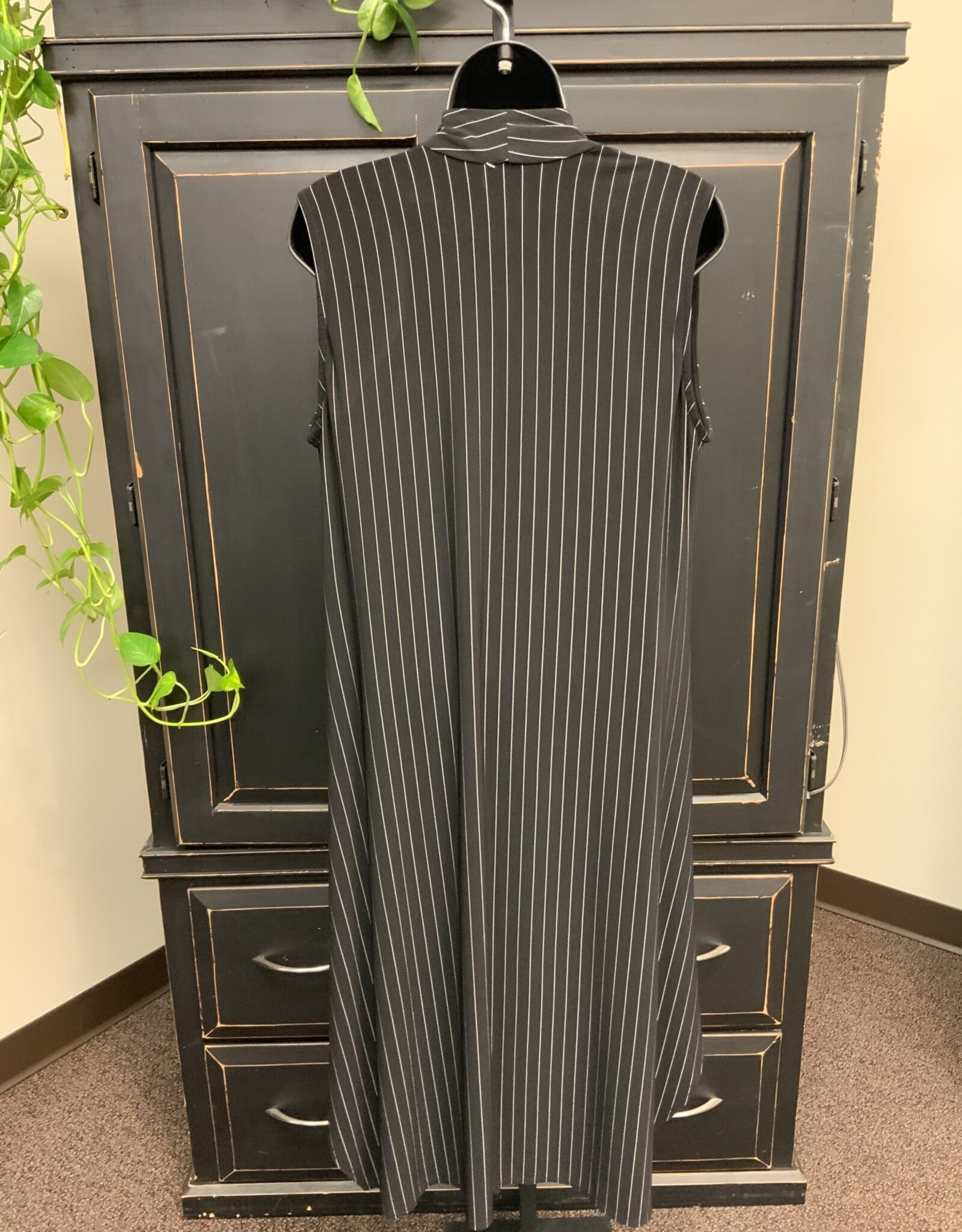 Pure Essence PURE  Essence 576449 Black/Ivory Pinstripe V- Neck  Pull Over Long Vest CS