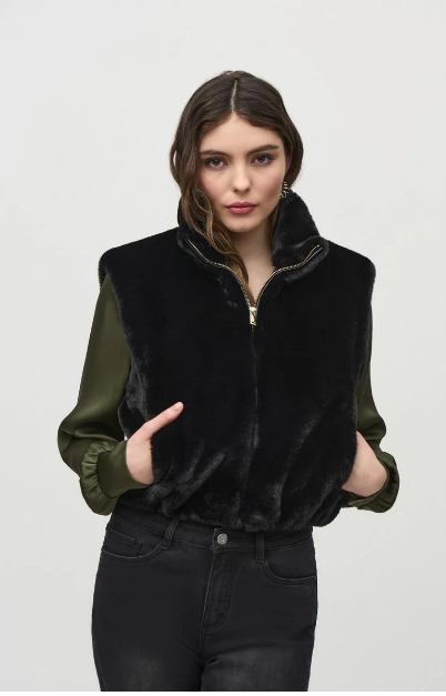 完売！bow.a ボウエー　FAKE FUR VEST Generation Love Rosario Chevron Faux-Fur Vest | Saks Fifth