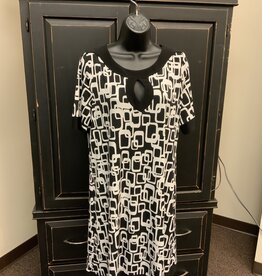 Bali Corp Bali Black/White Link Print Key-Hole Short Sleeve Black Trim Dress AS