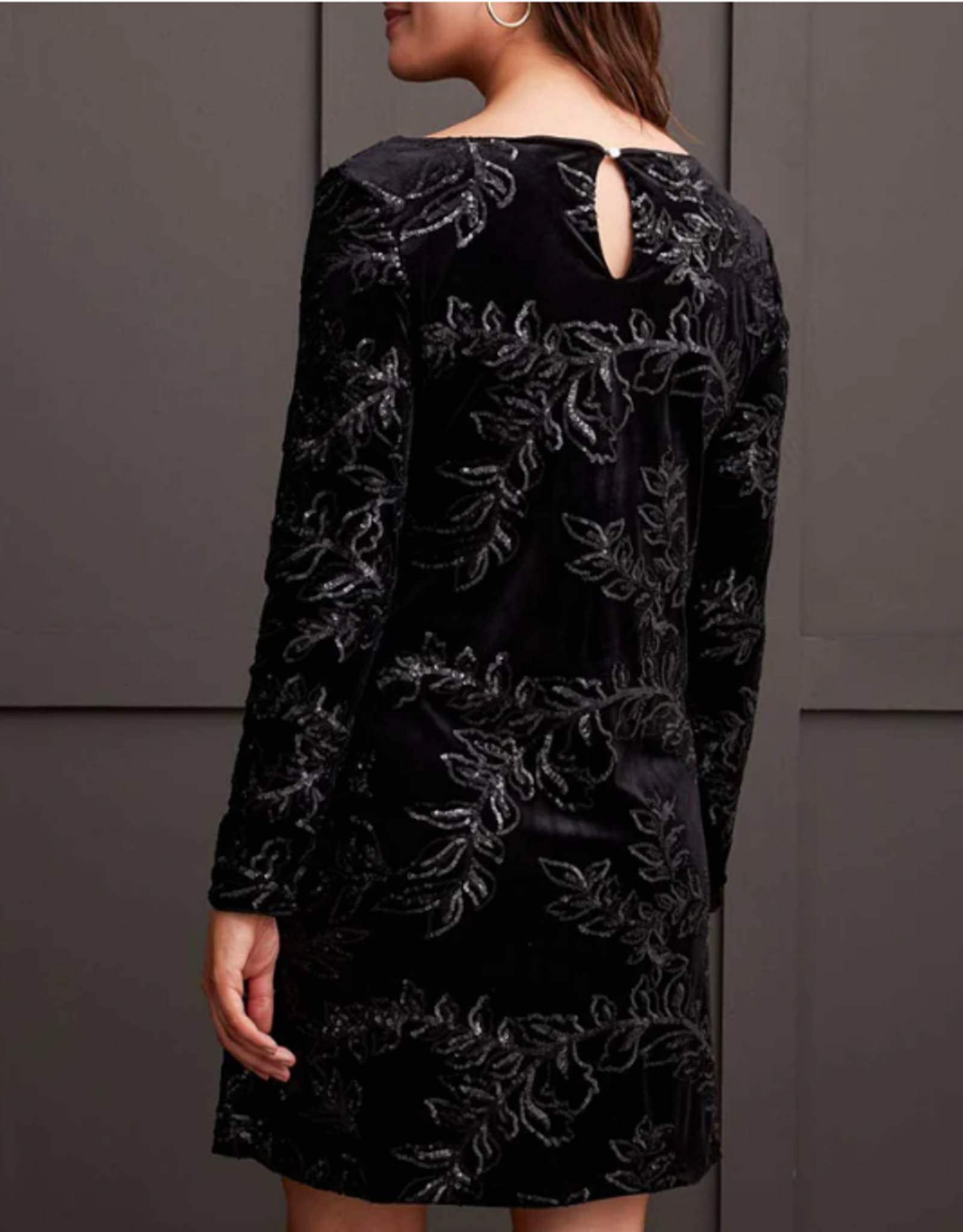 Tribal Tribal Black Lined Sequin Velvet Long Sleeve Dress CC