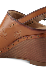 Spring Step Spring Step L'ARTISTE LOVEYA-CA Camel Clog w- Back Strap CR