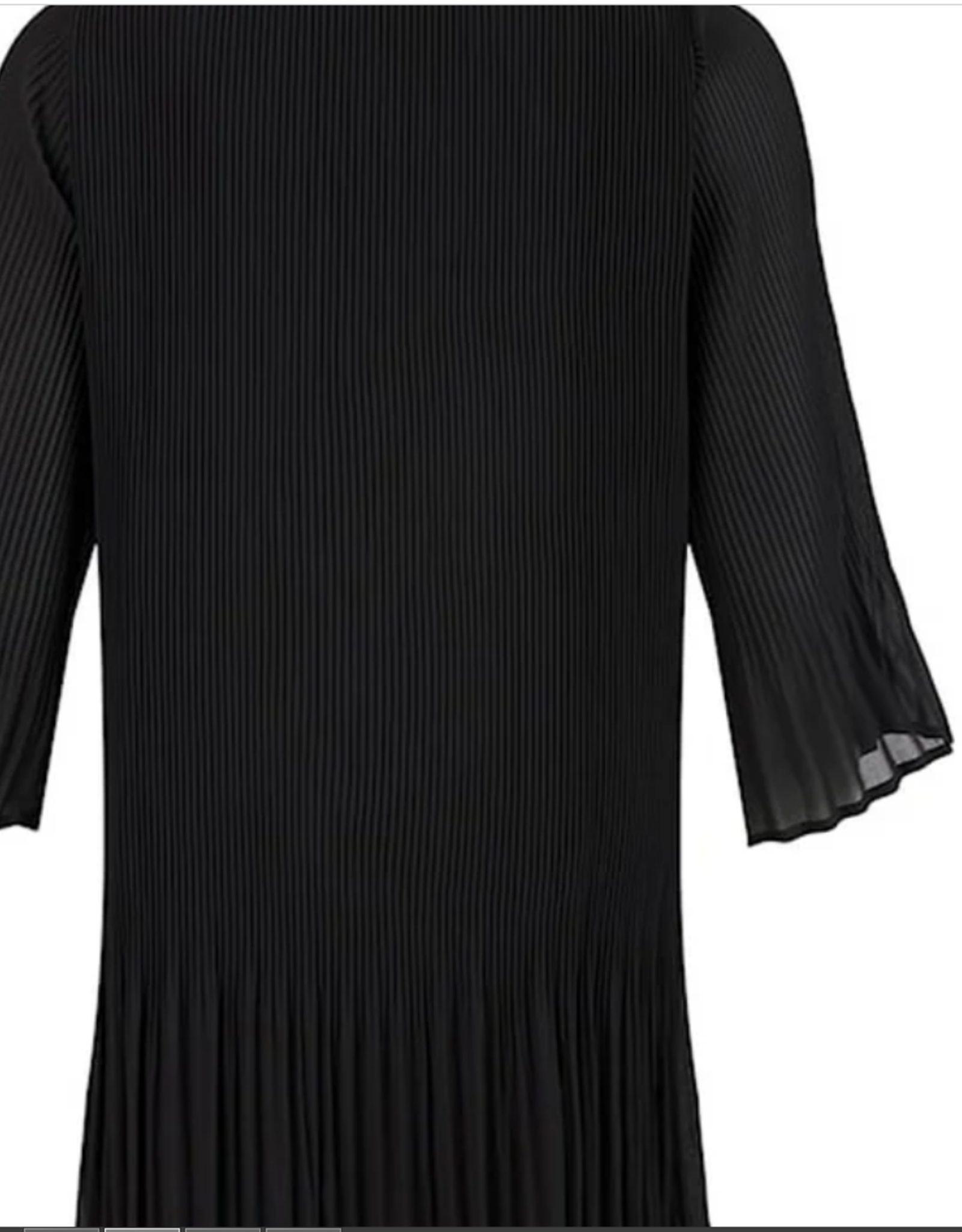 Sunday Sunday Black Round Neck pleated Mid Length Dress KS