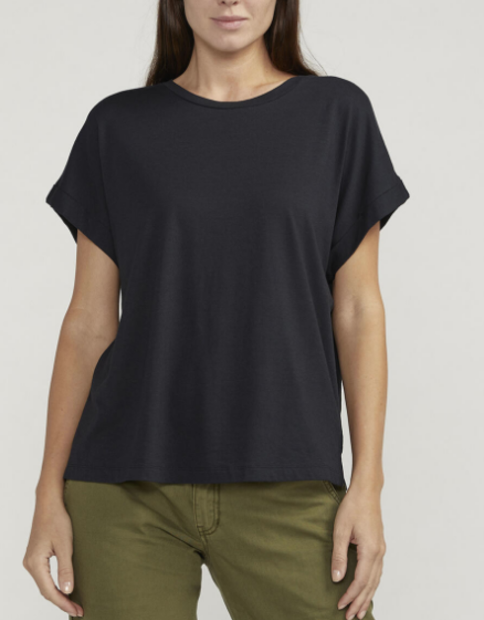 JAG Jag  Black Round Neck S/S Top