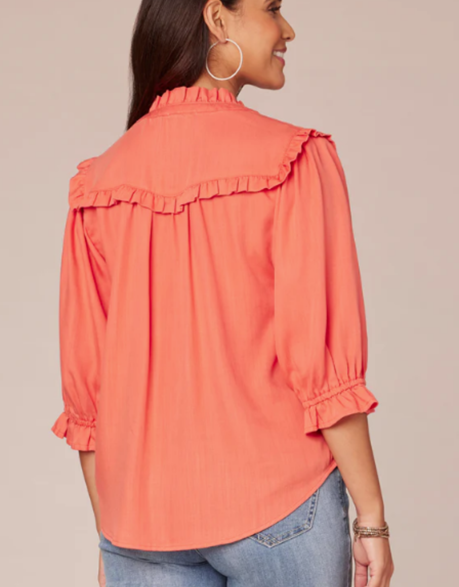 Democracy Democracy Coral V Neck Ruffle Detail S/S Top AL