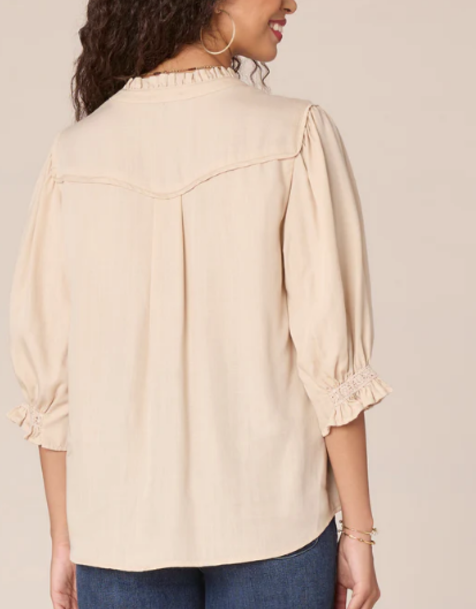 Democracy Democracy Khaki V Neck Ruffle Detail S/S Top AL