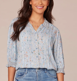 Democracy Democracy Cinched Sleeve Pintuck Picot Button Front Printed Petite Top