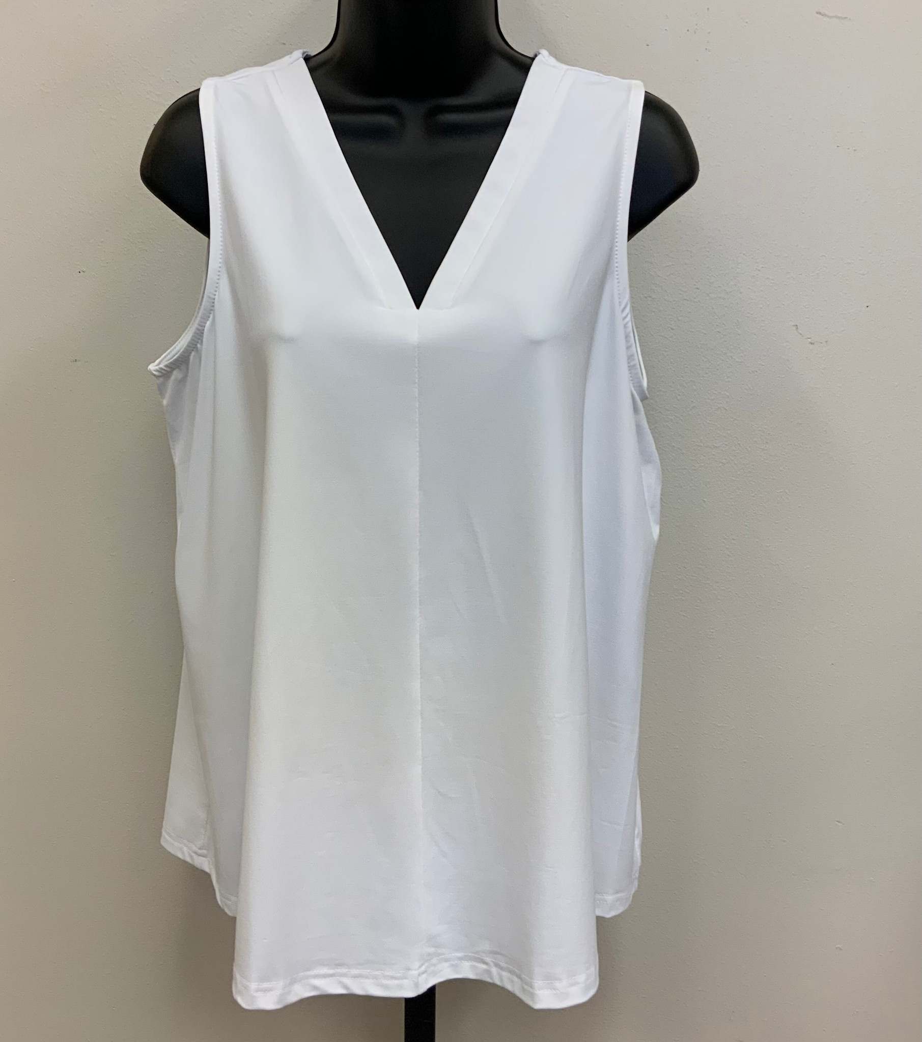 Lulu B White Sleeveless V Neck Top LC - Evelie Blu Boutique