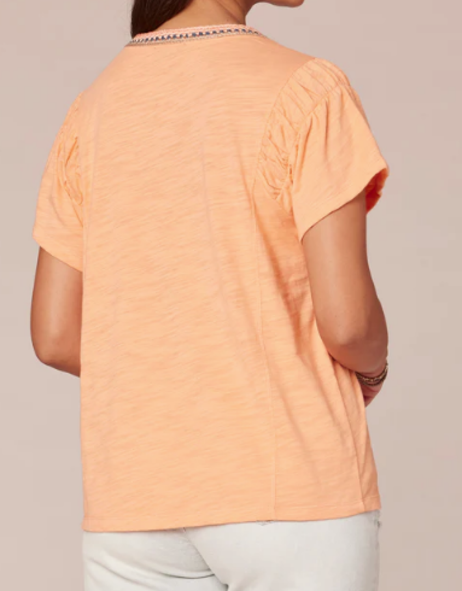 Democracy Democracy Petite Peach Fuzz Short Sleeve Scoop Crochet Neck W/ruched Arm Holes LE