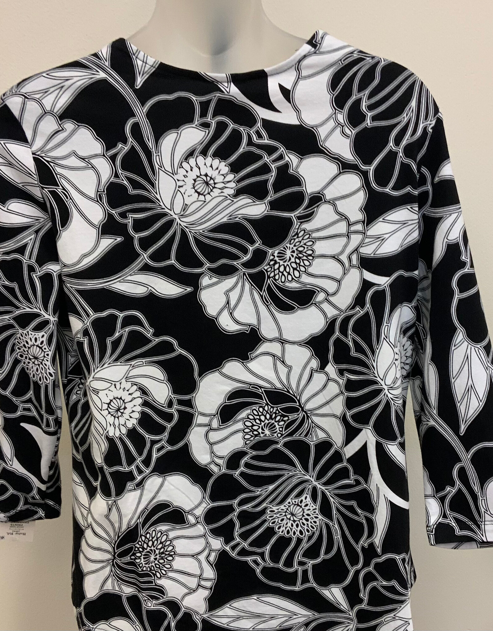 Ruby Rd Ruby Rd  Petite  Black Multi 3/4 Sleeve Envelope Neck Linear Poppies Print Knit Top BA