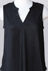 Keren Hart Keren Hart Black Sleeveless V Split Neck Tank