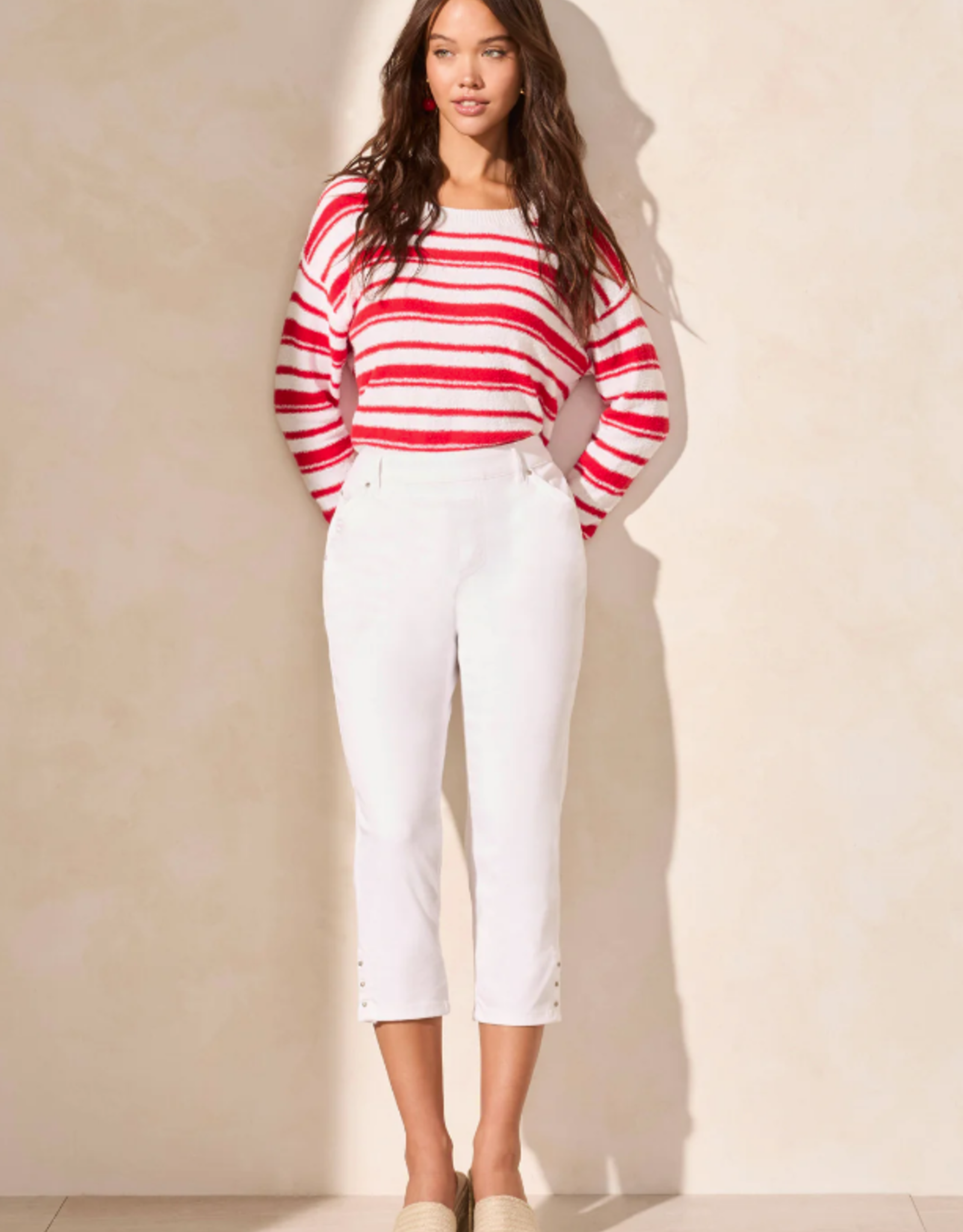 Tribal Tribal White Flatten It Pull On Capri W/Zip Pockets