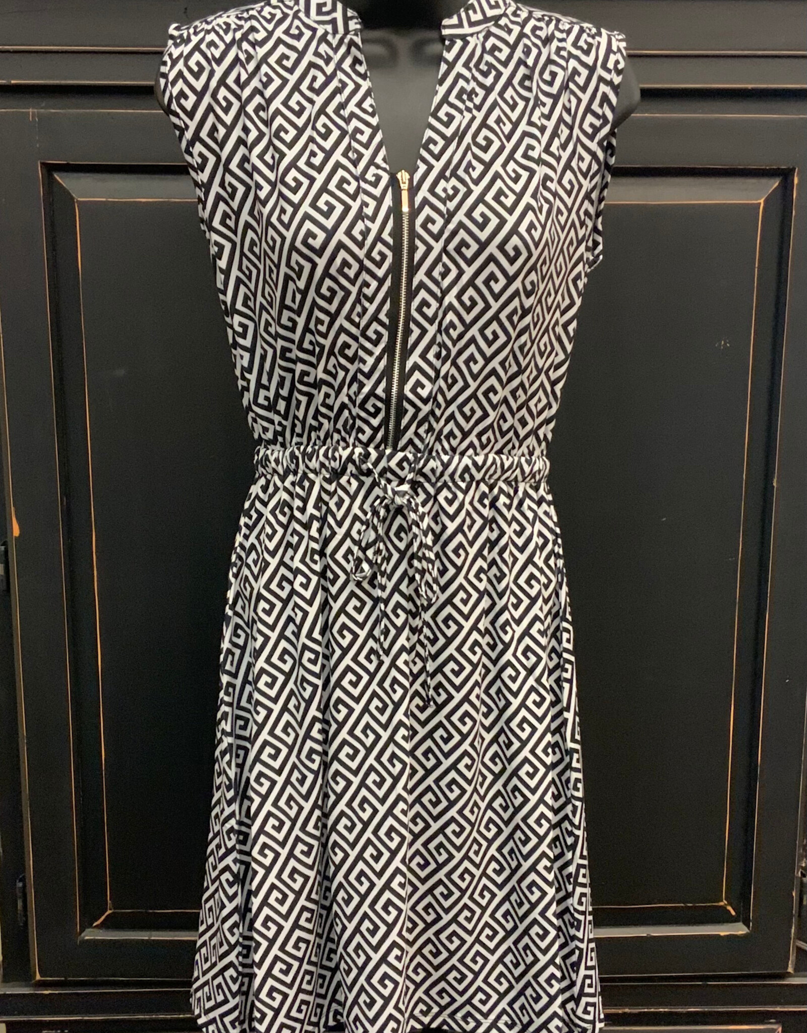 Keren Hart Keren Hart BLK/WHT V-Neck 1/4 Zip Drawstring Sleeveless Dress LL