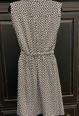 Keren Hart Keren Hart BLK/WHT V-Neck 1/4 Zip Drawstring Sleeveless Dress LL