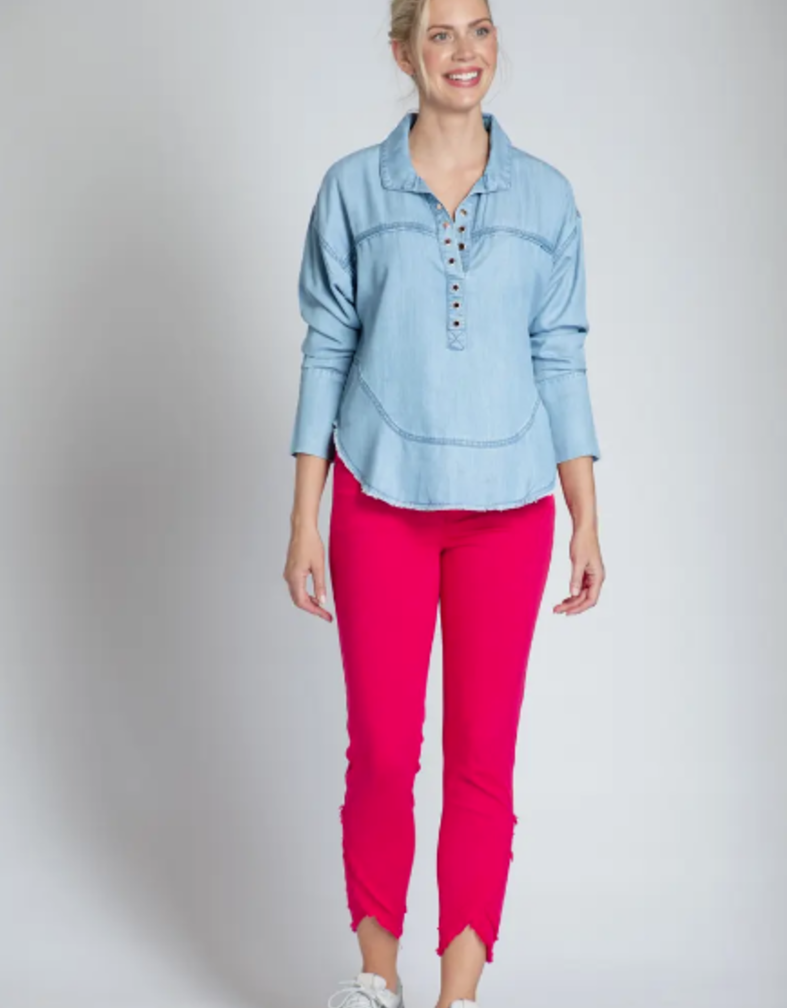 APNY APNY Light Indigo Henley P/O W/Grommet Detail