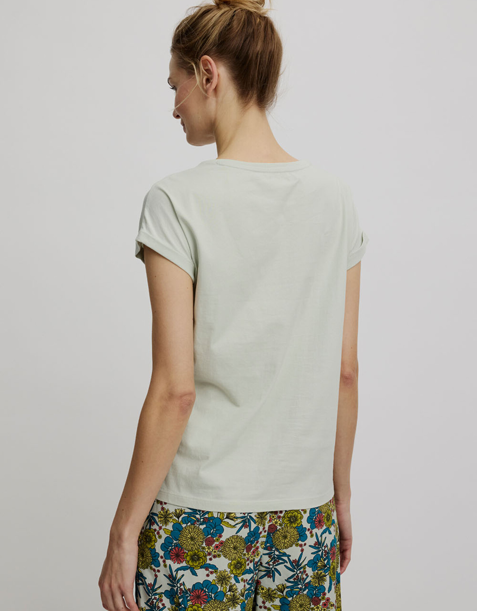 Tranquillo Tranquillo Smoke T-Shirt W/Floral Print