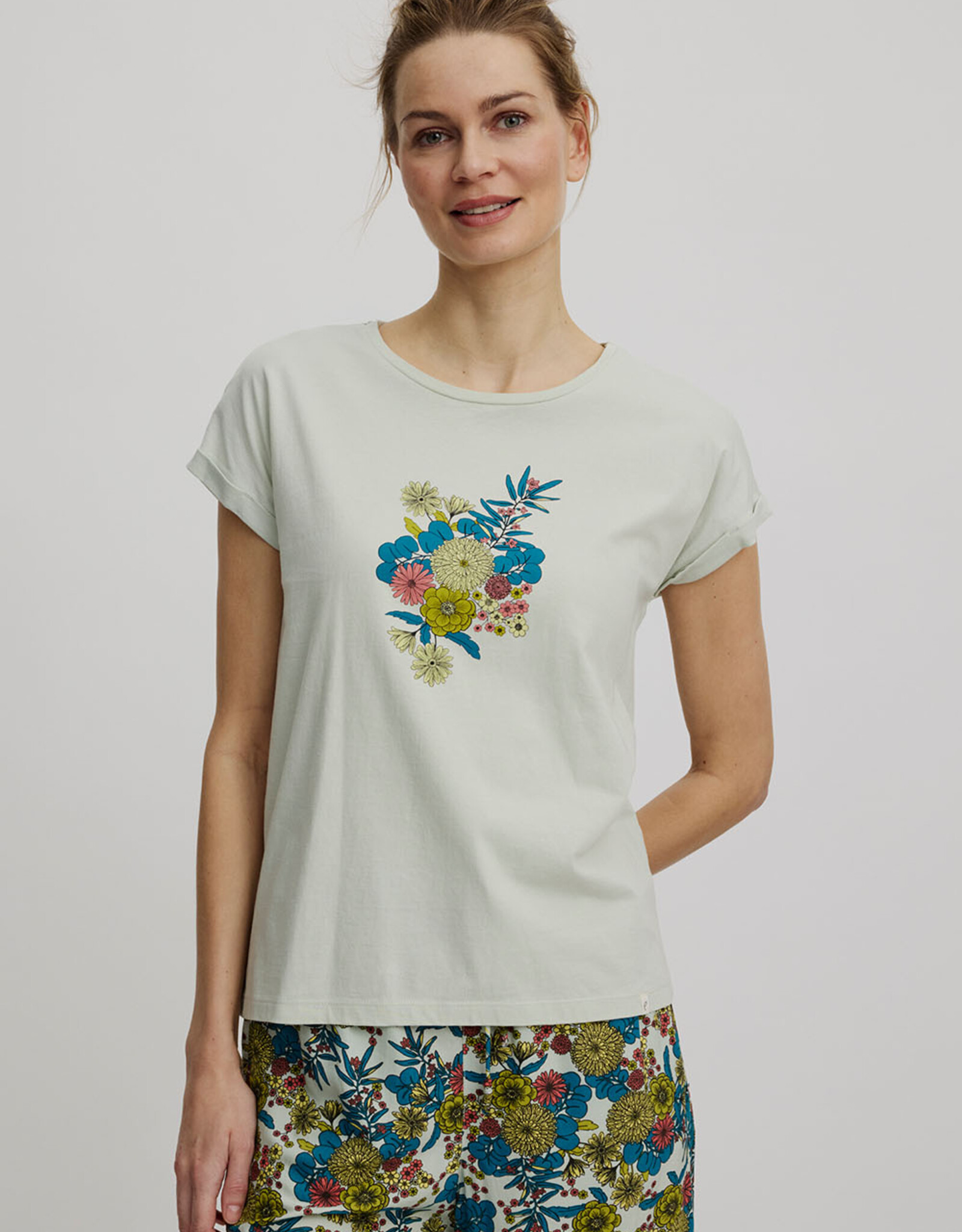 Tranquillo Tranquillo Smoke T-Shirt W/Floral Print