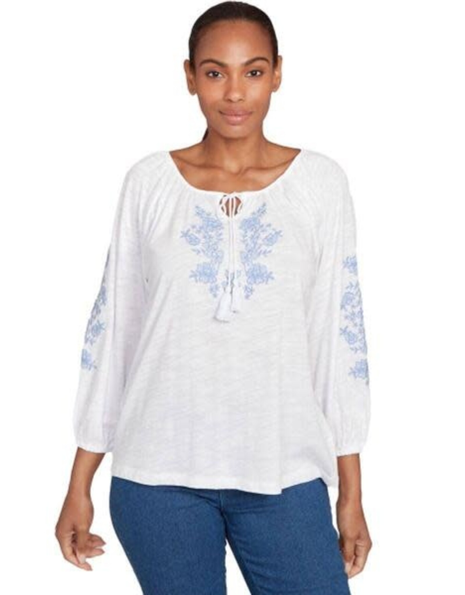 skyes the limit Skyes Petite White/Blue 3/4 Slv Embroidered Peasant Slub Top