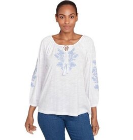 skyes the limit Skyes Petite White/Blue 3/4 Slv Embroidered Peasant Slub Top