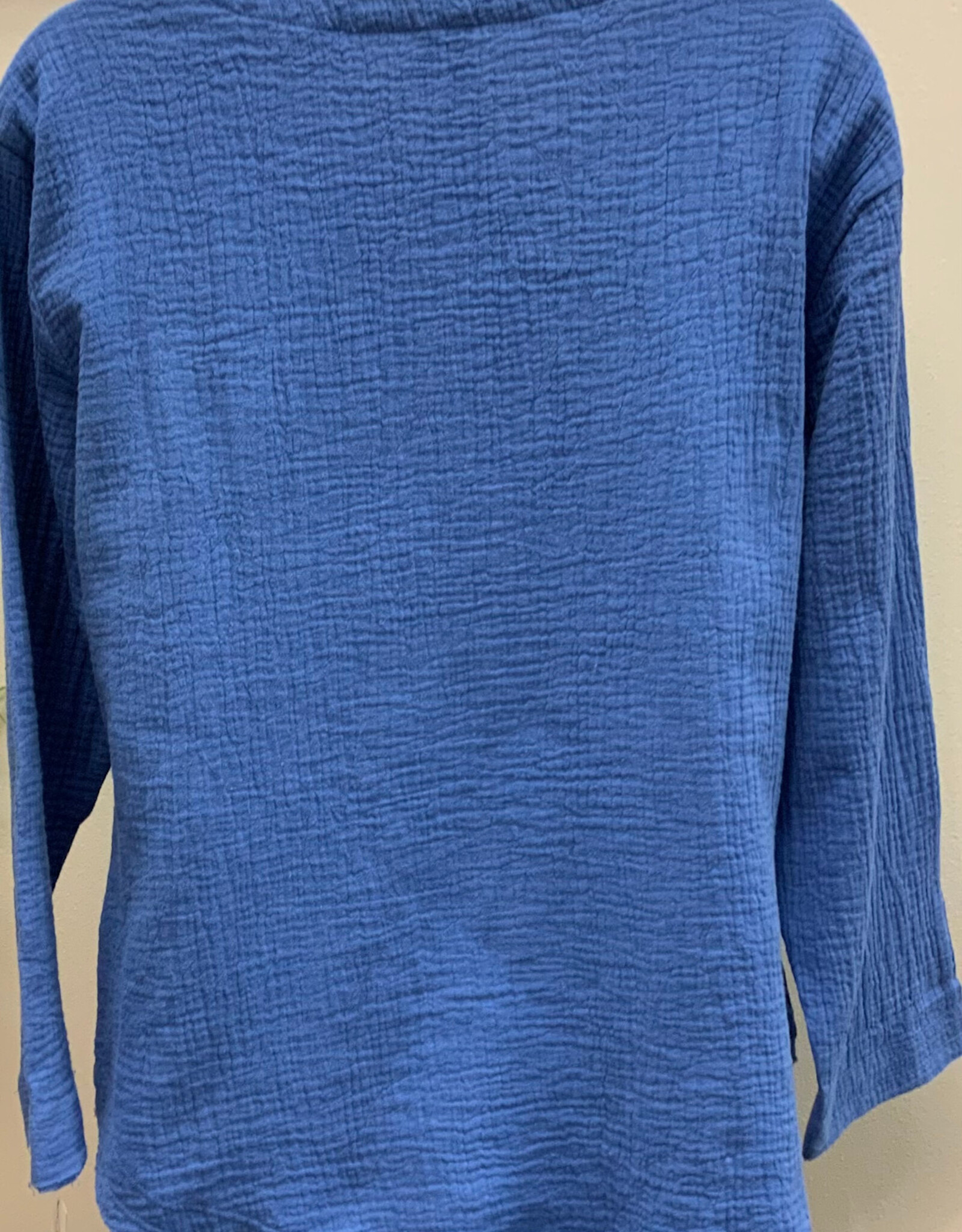 Lulu B Lulu B  Blue Gauze 3/4 Sleeve Scoop Neck Top LO