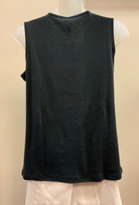 Lulu B  Black Round Neck Sleeveless Top
