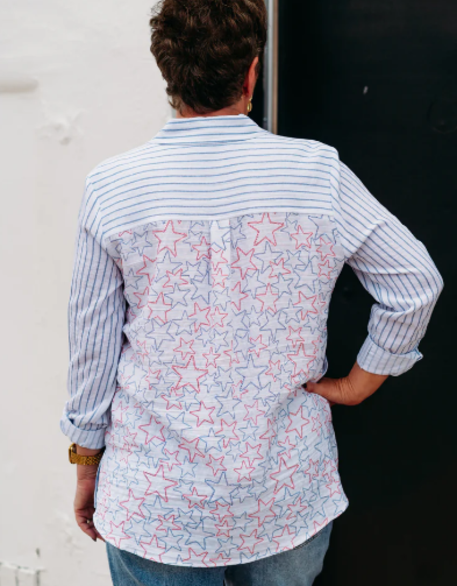 Multiples Multiples White Navy Roll Tab Long Sleeve 3-Pocket Button Front Hi-Lo Shirt