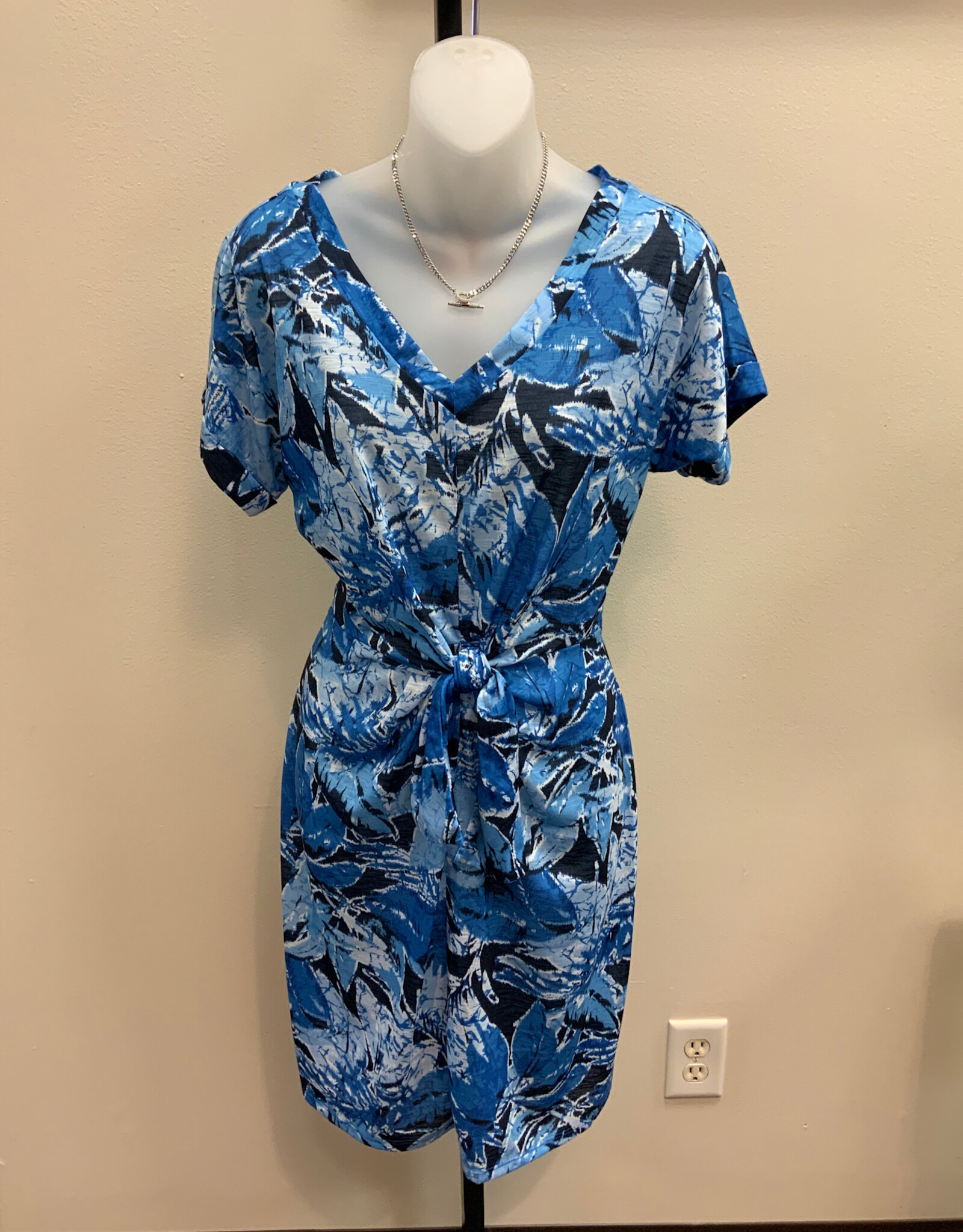 Ruby Rd Ruby Rd French Blue V Neck Batik Leaves Sublimation Print Knit Dress BC
