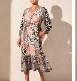 Tribal Tribal Blk/Wht/Salmon Patch Print V-Neck L/S Dress