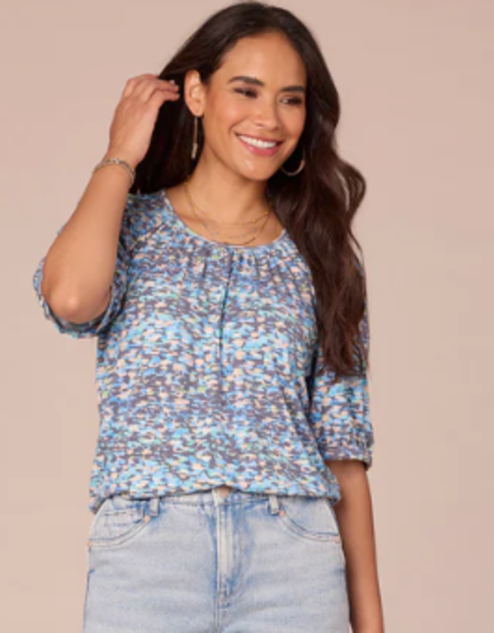 Democracy Democracy Island Sky Elbow Puff Blouson Sleeve Ruched Crew Neck Knit Top LE