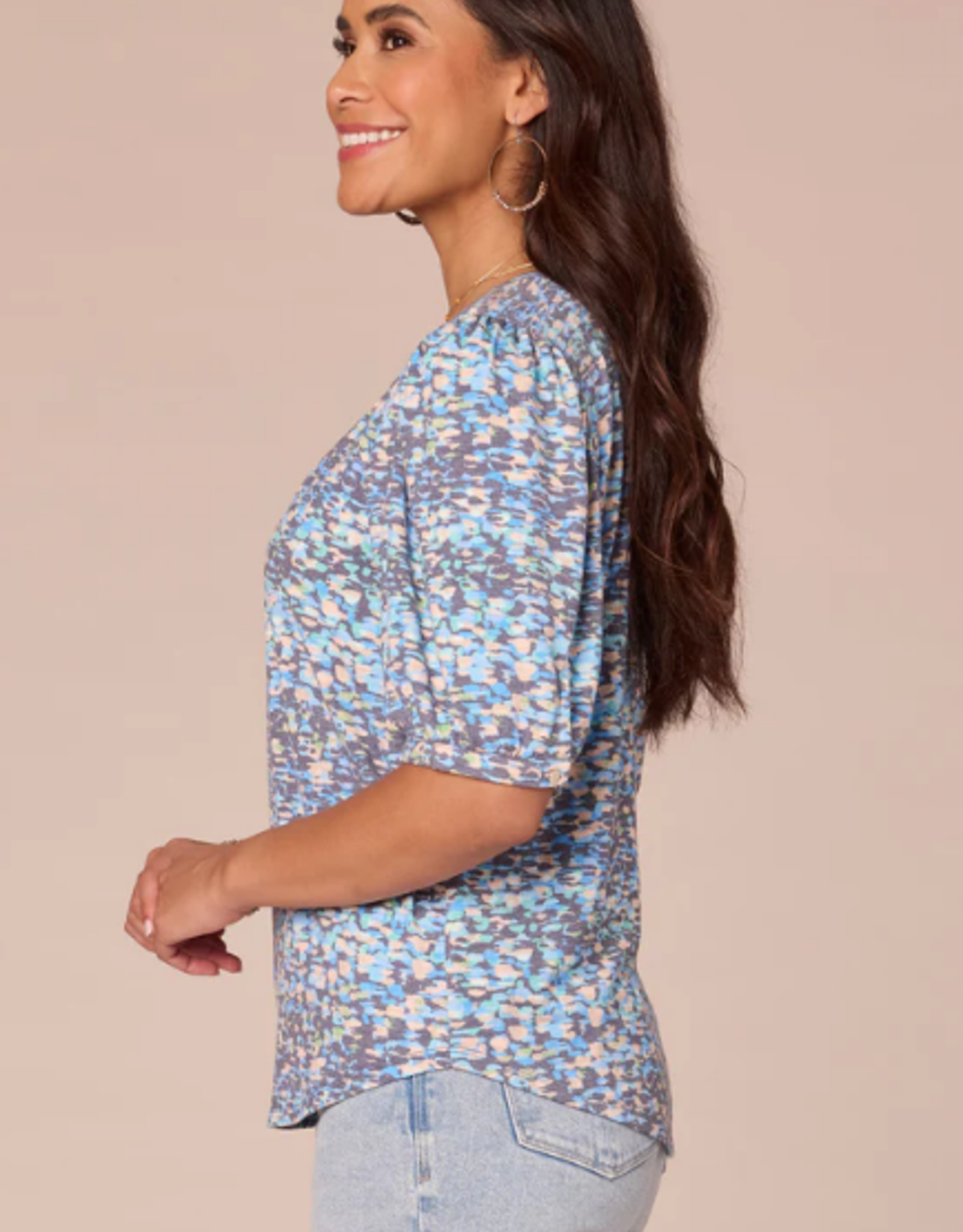 Democracy Democracy Island Sky Elbow Puff Blouson Sleeve Ruched Crew Neck Knit Top LE