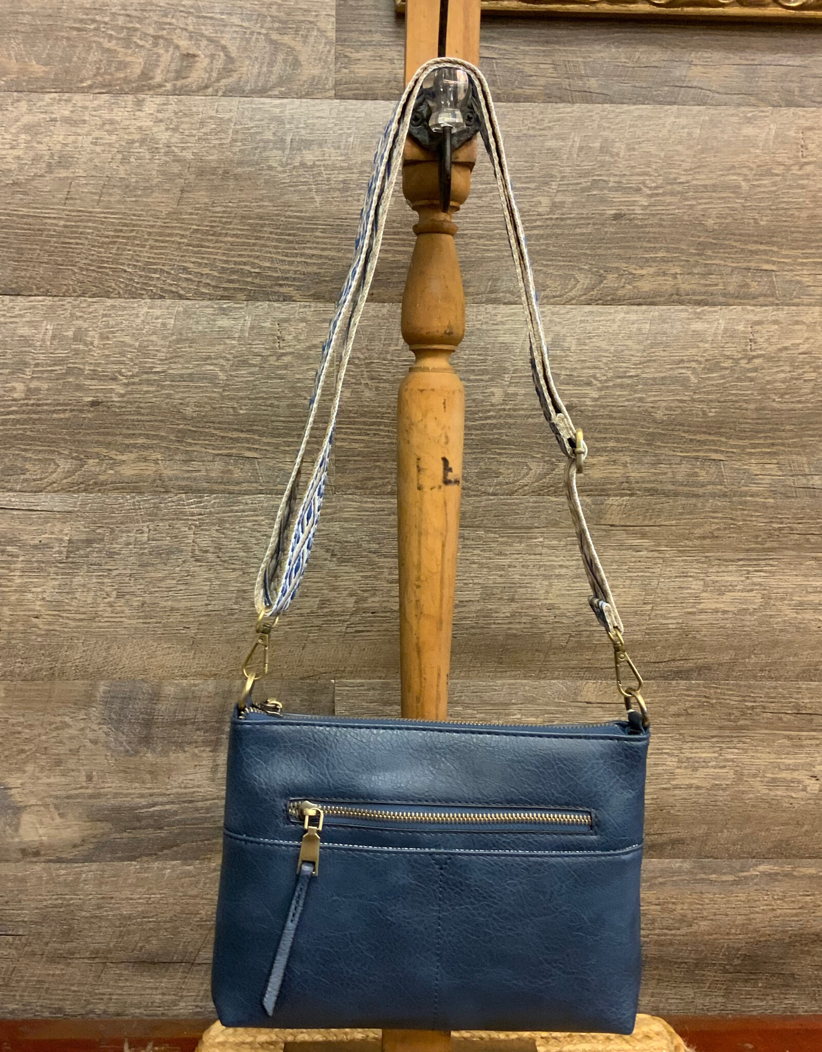 Coronet Coronet Navy Rectangular Crossbody W/Guitar Strap