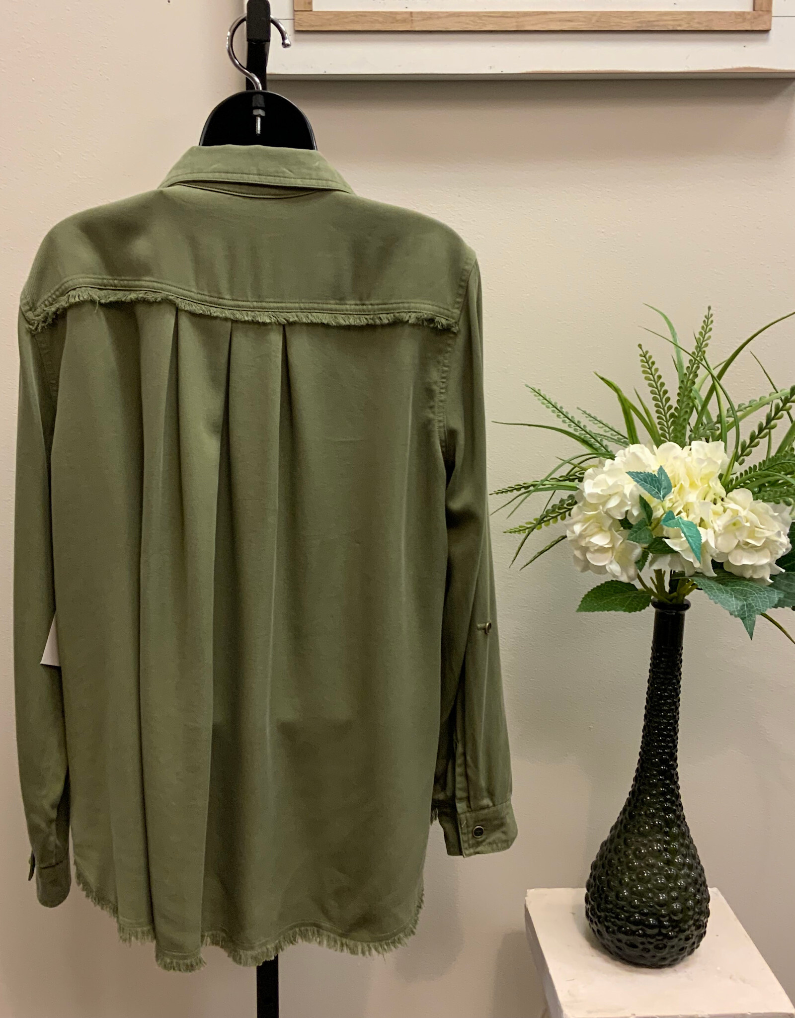 Multiples Multiples Moss Green Roll Tab L/S 2-plt Button Front Fringed Shirt AO