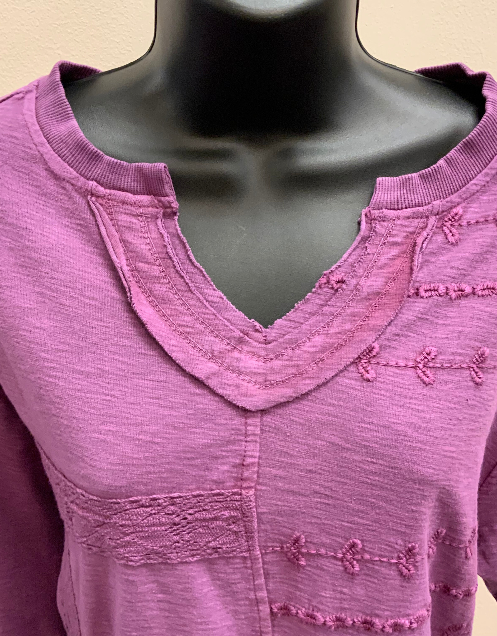 Tru Luxe Tru Luxe Grape Embroidered Slub Knit Top AS
