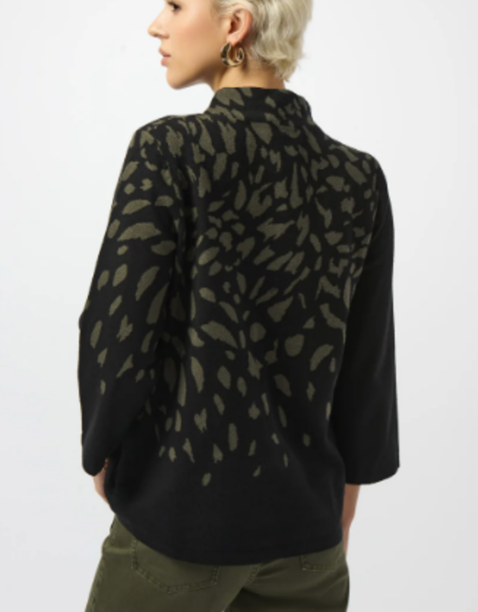 Joseph Ribkoff Joseph Ribkoff Black/Avocado Animal Print Sweater  SA