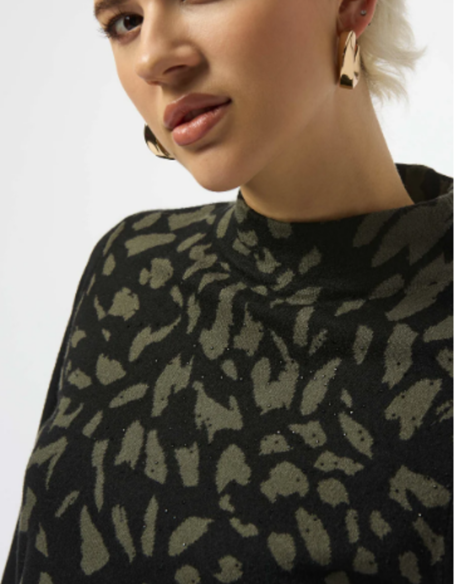 Joseph Ribkoff Joseph Ribkoff Black/Avocado Animal Print Sweater  SA