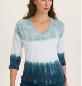 Wearables Wearables Tricolor Ombre V-Neck Maven Top