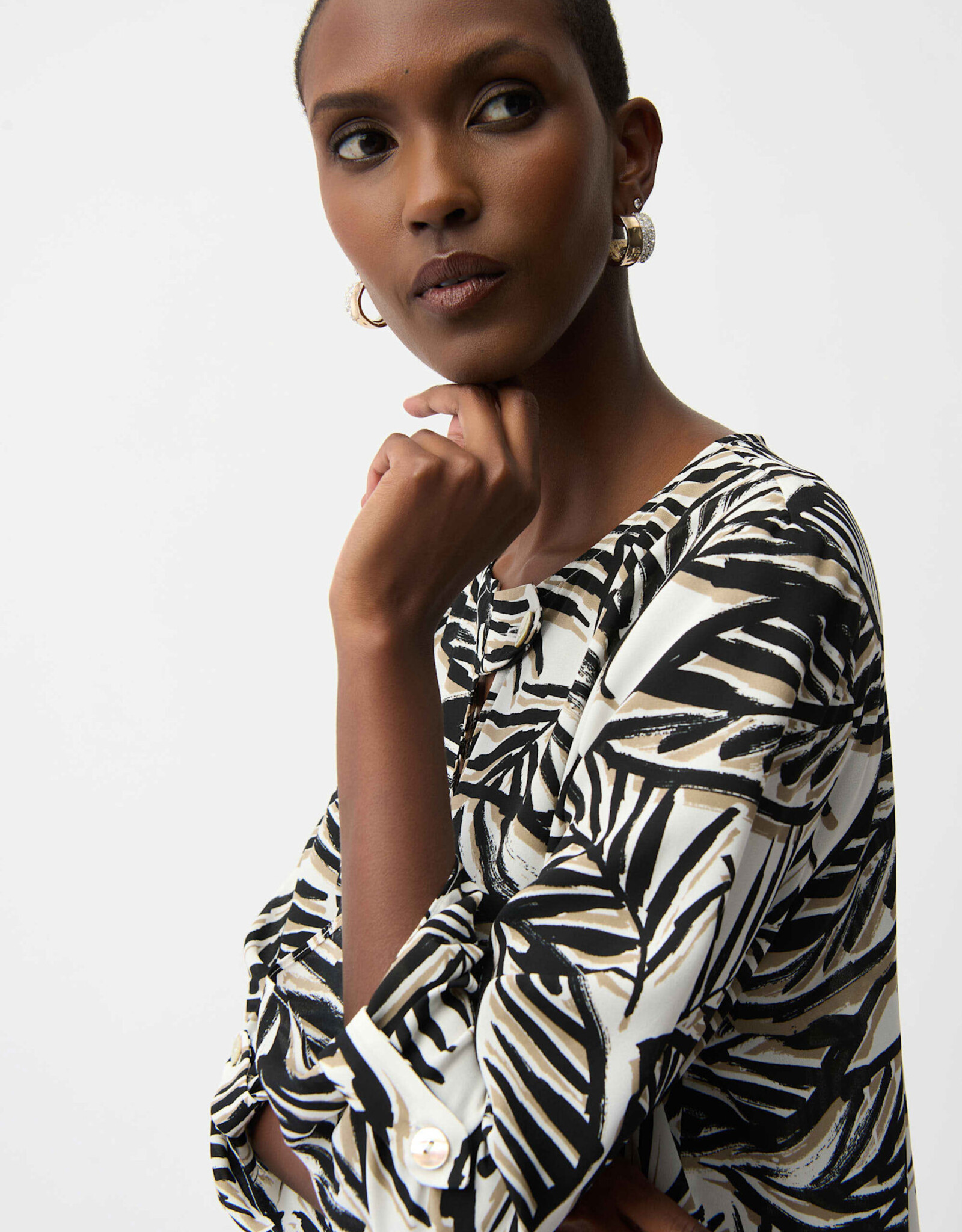 Joseph Ribkoff Joseph Ribkoff Georgette Tropical Print Boxy Top w/Front Keyhole