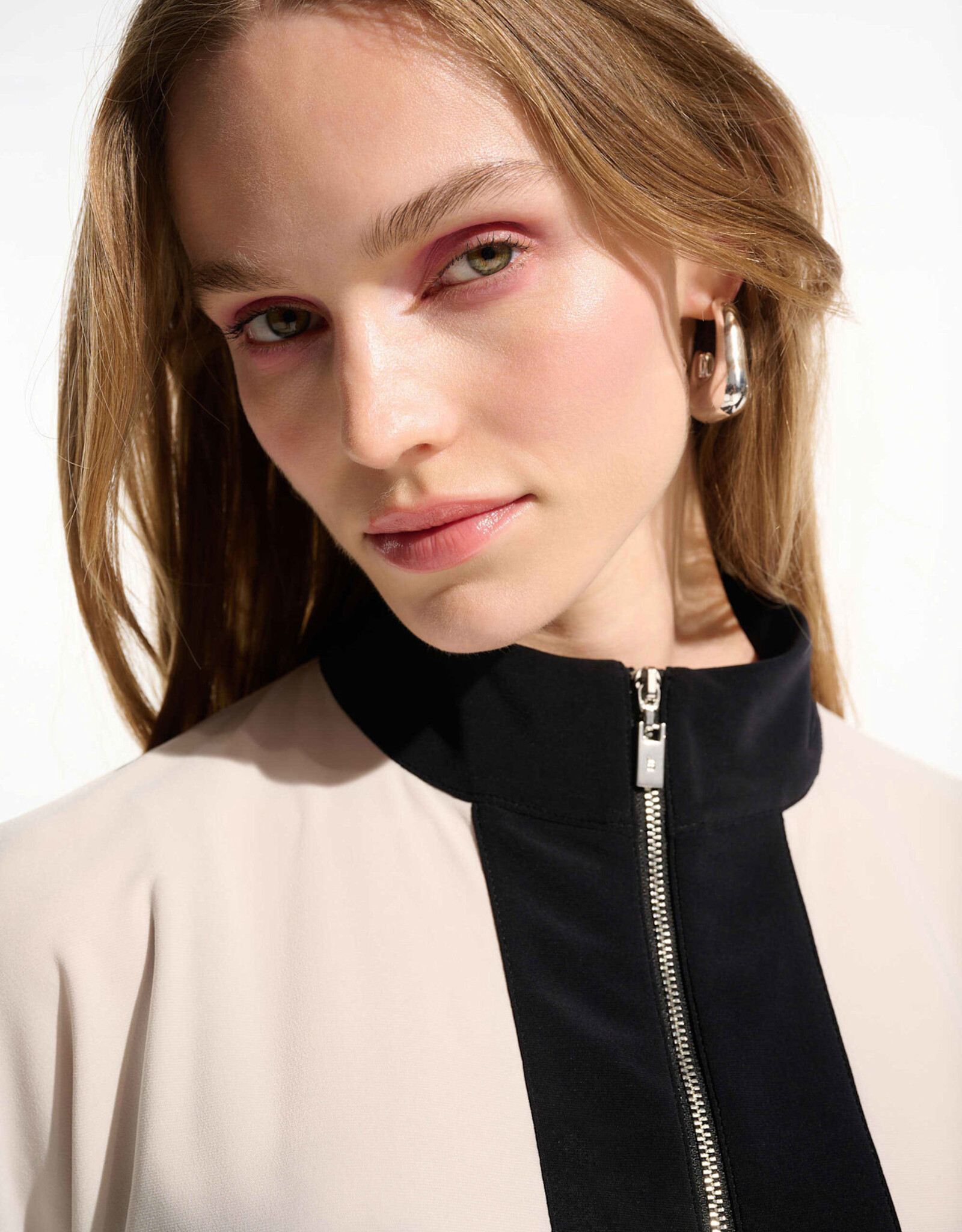 Joseph Ribkoff Joseph Ribkoff Silky Knit Color Block Top w/Zipped Collar