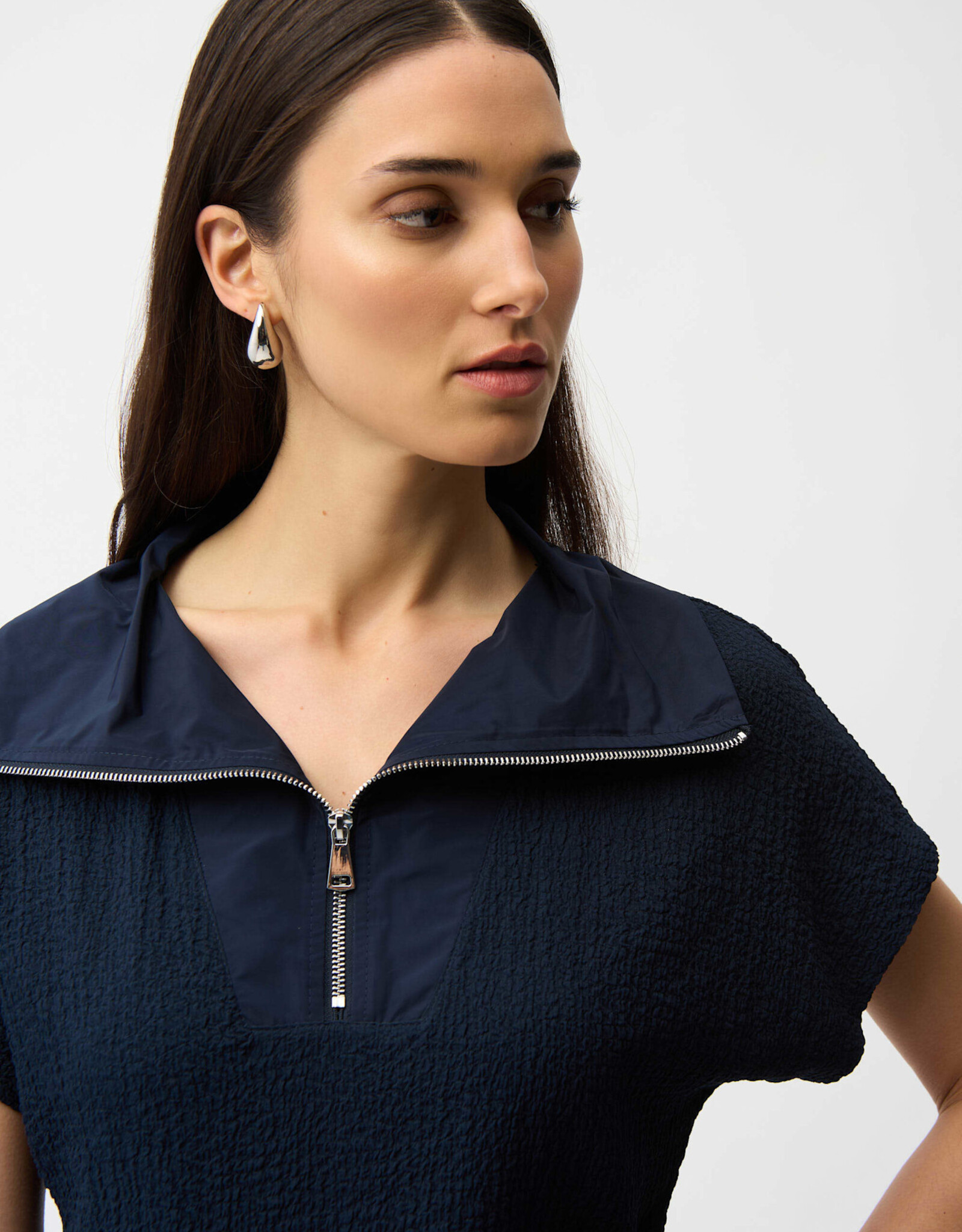 Joseph Ribkoff Joseph Ribkoff Midnight Blue Seersucker Boxy Top w/Memory Collar
