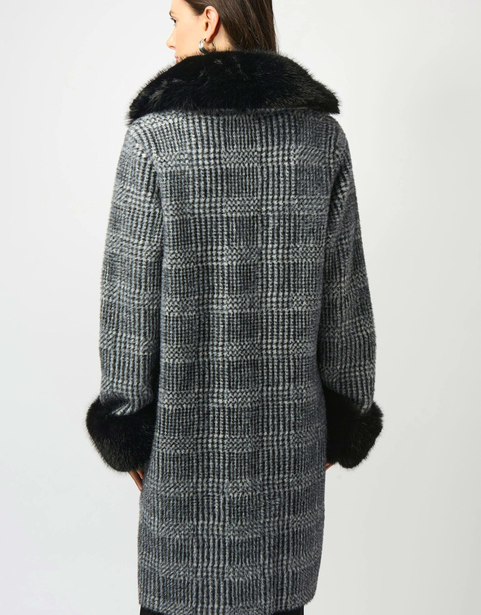 Joseph Ribkoff Joseph Ribkoff Blk/Wht Feather Yarn Plaid Jacquard Coat w/Faux Fur Trim