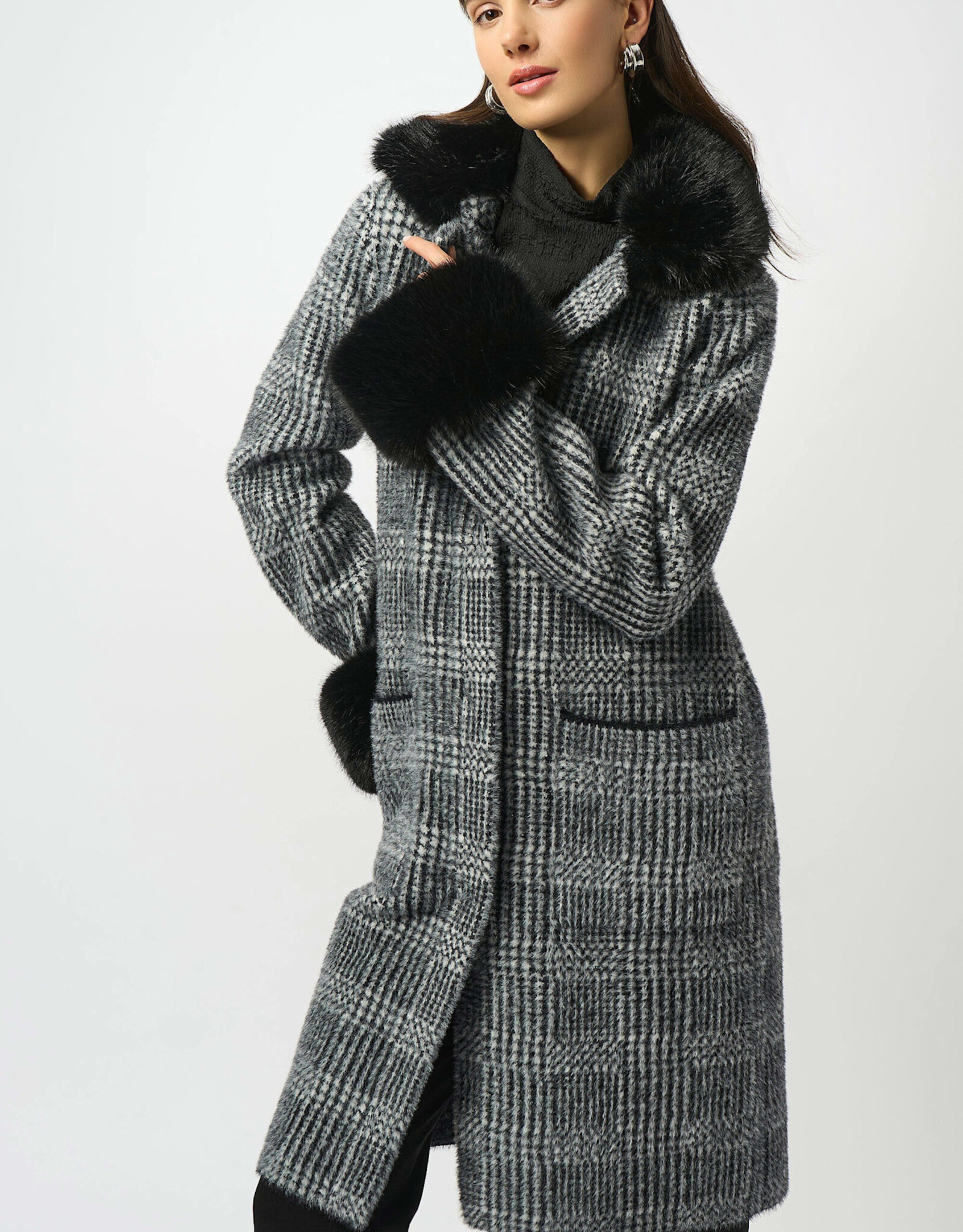 Joseph Ribkoff Joseph Ribkoff Blk/Wht Feather Yarn Plaid Jacquard Coat w/Faux Fur Trim