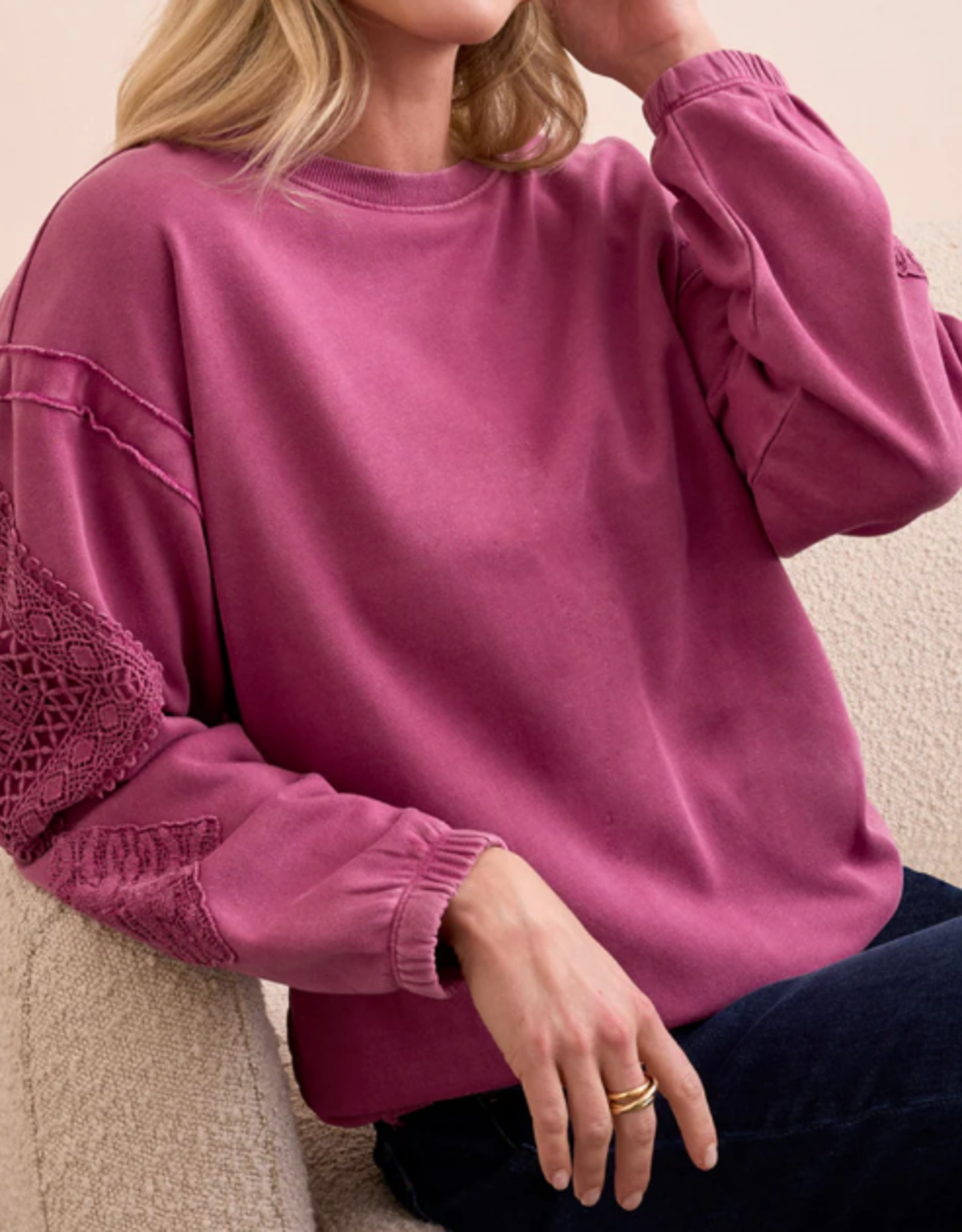 Tribal Tribal Roseberry Crew Neck Applique Detail W/Special Wash AS