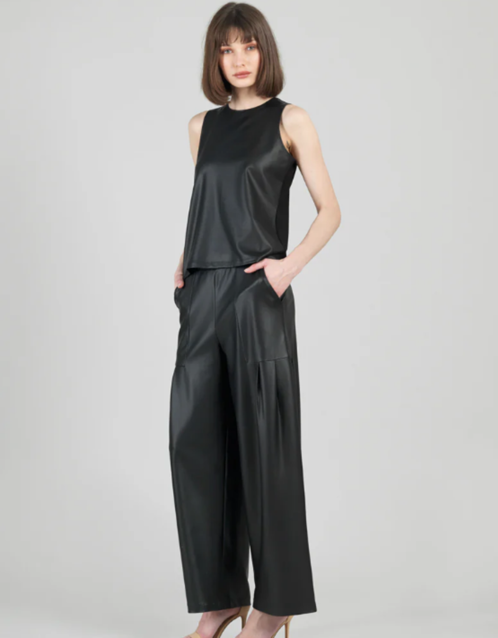 Clara Sun Woo Clara Sun Woo Black Liquid Leather High Scoop Modern Tank LS