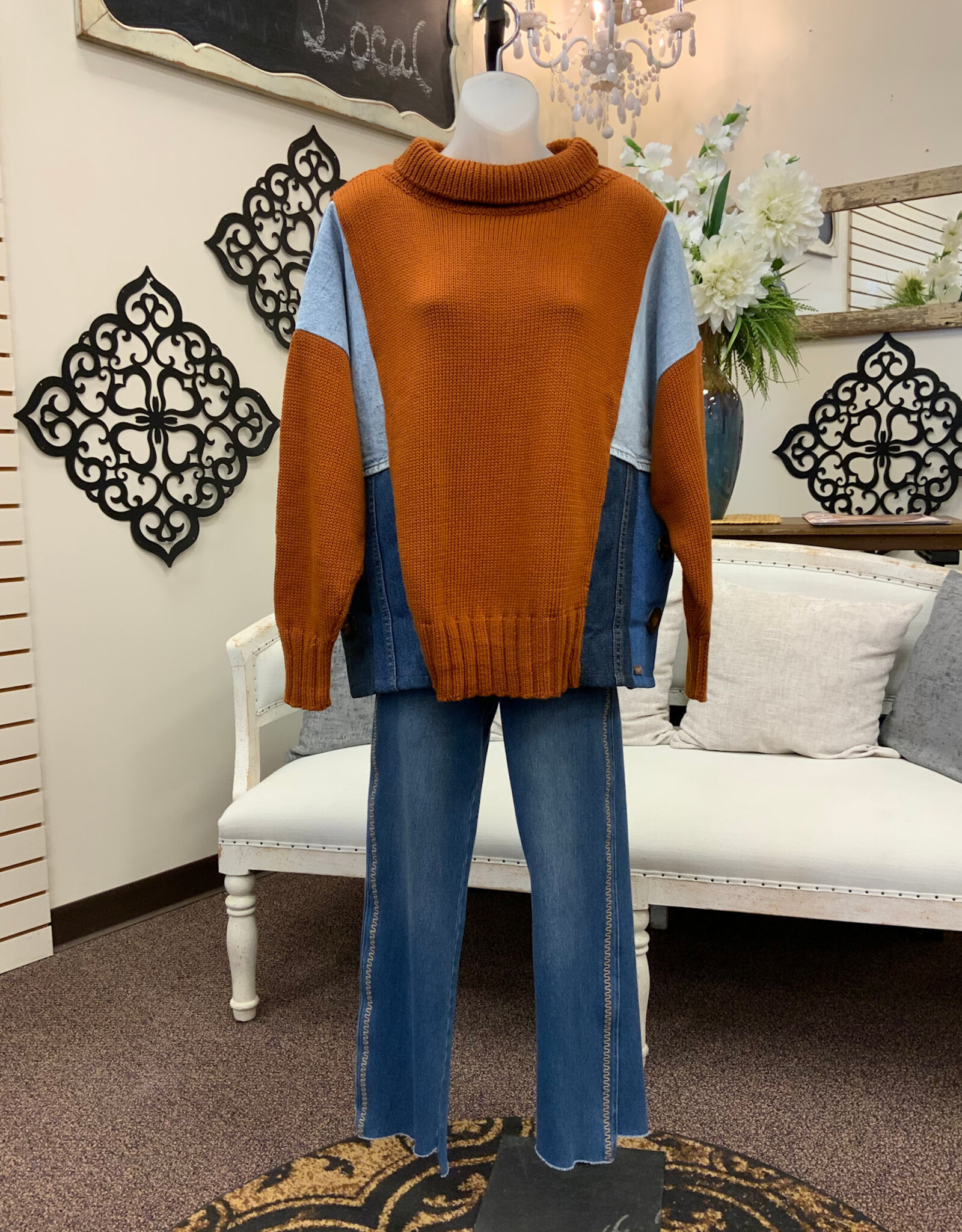 Shannon Passero Shannon Passero  Toffee Charlie Pullover HR