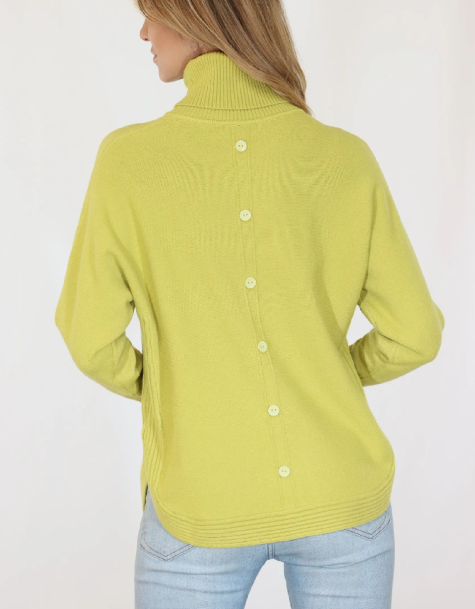 Metric Knits Metric Knit 32560 Olive T-Neck L/S Rounded Hem w/Pockets Sweater CC