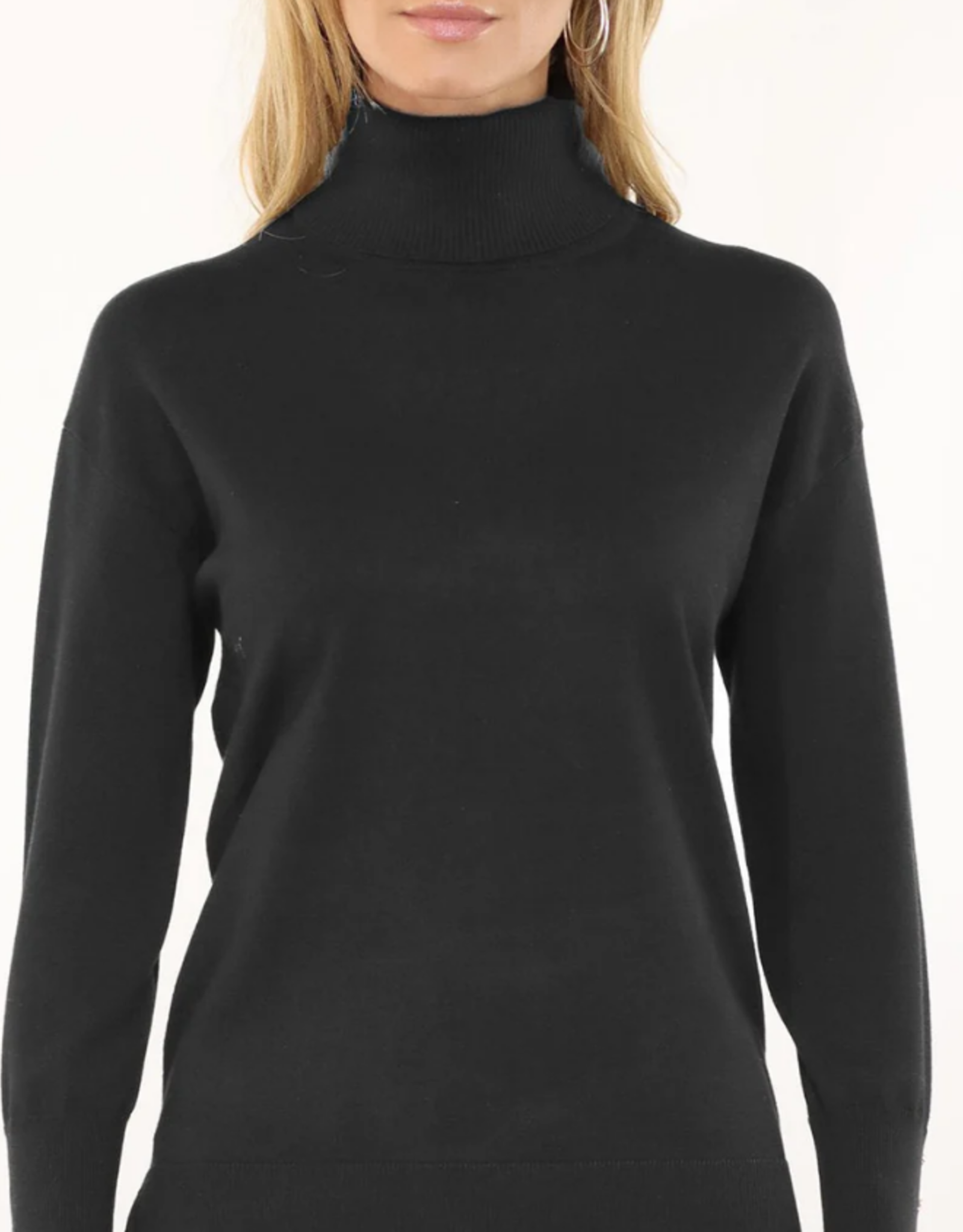 Metric Knits Metric Knits Black Turtle Neck Long Sleeve Top CC