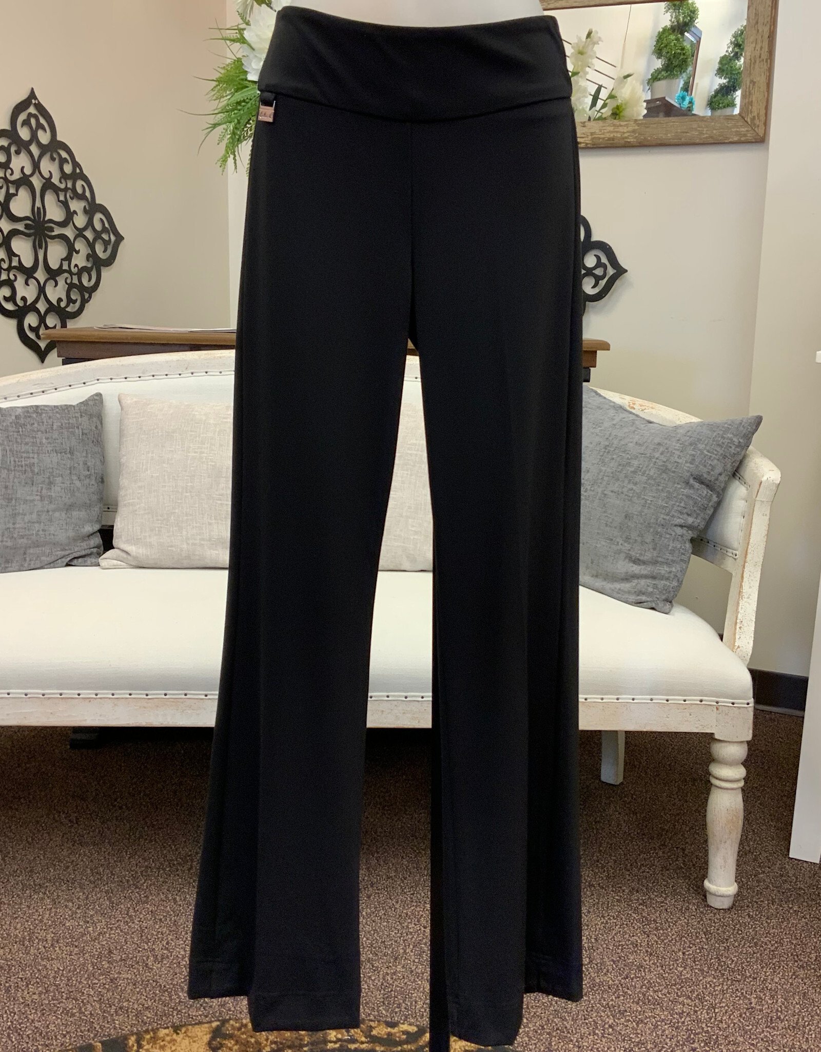 Lulu B Lulu B  Black Pull On Wide Leg Pant  AL